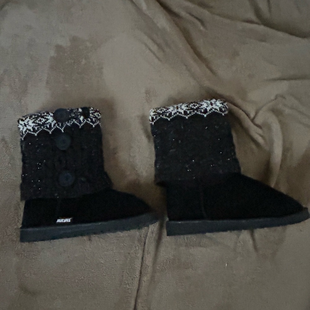 MukLuks sz 7